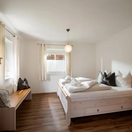 Haus Milli - By Nv-appartements 度假居 *